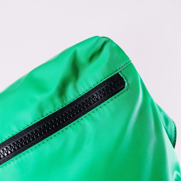 AUTHENTIC VERSACE NYLON PALAZZO MEDUSA BELT BAG - Picture 2 of 6